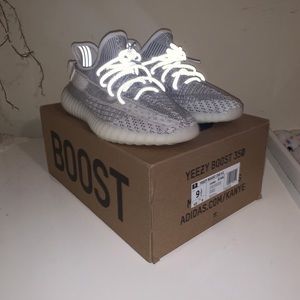 Meet your Posher, Leo